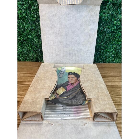 A STUDIO SESSION collector plate ELVIS PRESLEY Legend #6 Bruce Emmett 1990 - Picture 6 of 9